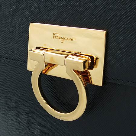 Ferragamo(��󰡸�) 21 0290 ���� ���� ���� ��ġ�� �ΰ� ��Ŭ ��� 2-WAY �̹���3 - ���̺��� �߰���ǰ