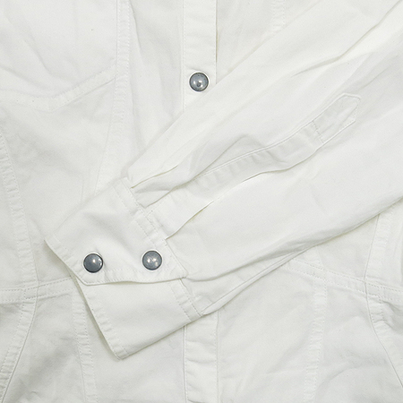 Armani JEANS(�Ƹ����� ����) ���� �̹���3 - ���̺��� �߰���ǰ