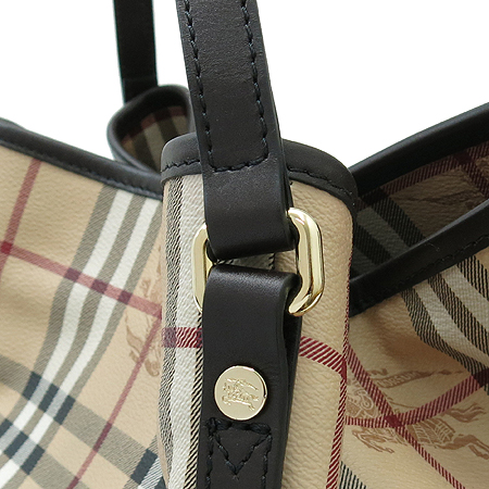 Burberry(������) 3741175 �� Ŭ���� ���� ����� �̹���4 - ���̺��� �߰���ǰ