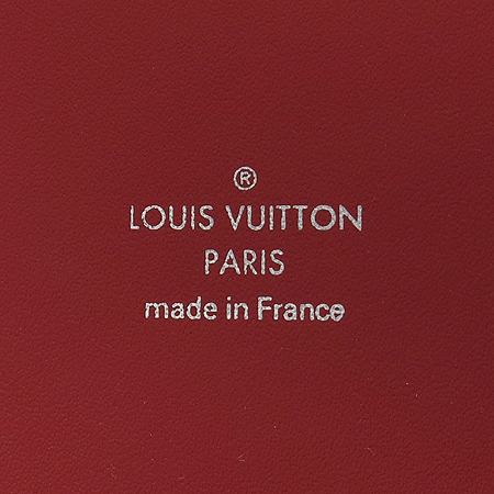 Louis Vuitton(���̺���) M4052E ���� ���� ����� Ŭ��ġ + �����Ʈ�� �̹���6 - ���̺��� �߰���ǰ