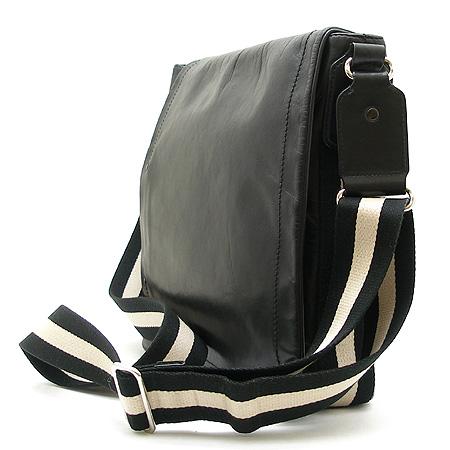 Bally(�߸�) TAN01 ��� ���� ũ�ν��� �̹���3 - ���̺��� �߰���ǰ