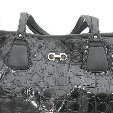 Ferragamo(��󰡸�) 21 B493 ���� ������ ��ġ�� �ΰ� PVC �� ���� ����� [�����] �̹���3 - ���̺��� �߰���ǰ