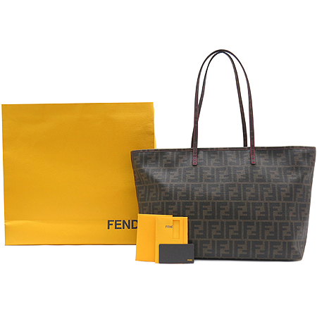 Fendi(���) 8BH185 FF�ΰ� ��ī PVC ��ũ ��Ƽġ ���� ����� [��������] �̹���2 - ���̺��� �߰���ǰ