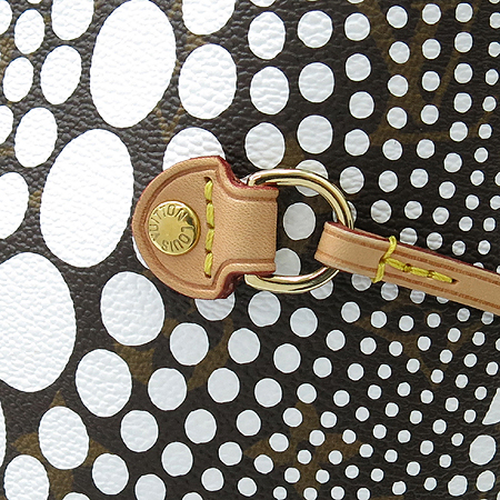 Louis Vuitton(���̺���) M40684 ���׷� Kusama Yayoi(���縶 �߿���) Collection �׹�Ǯ MM ����� [�б�������] �̹���5 - ���̺��� �߰���ǰ