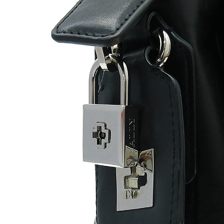 Bally(�߸�) TROVE-N ��� ũ�ν��� �̹���4 - ���̺��� �߰���ǰ