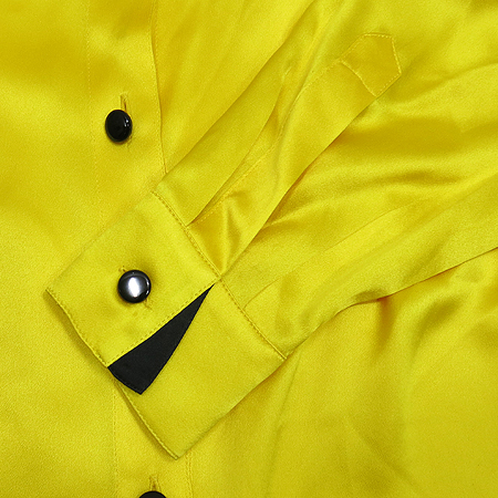 Escada(�������) ���ο� �÷� ��ũ ���콺 �̹���3 - ���̺��� �߰���ǰ