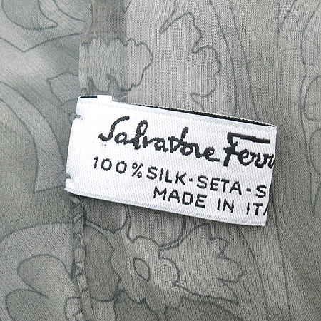 Ferragamo(��󰡸�) 100% ��ũ ��ī�� �̹���3 - ���̺��� �߰���ǰ