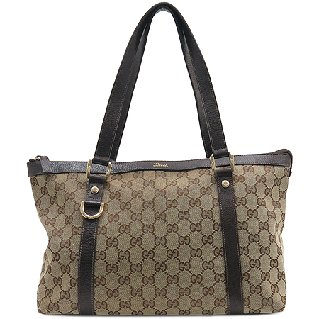 ����  �����