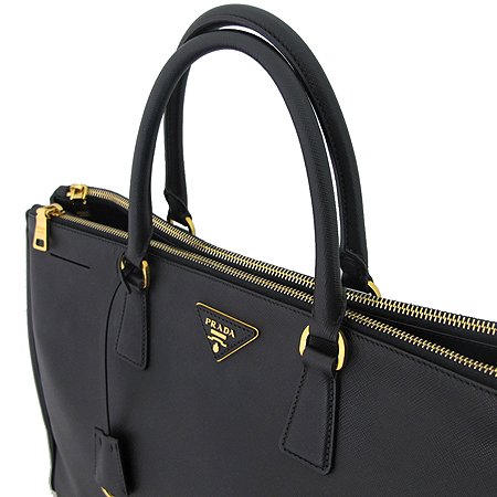 Prada(�����) BN1802 ���� ���ǾƳ� ���� ��Ʈ�� [�̾��������] �̹���3 - ���̺��� �߰���ǰ
