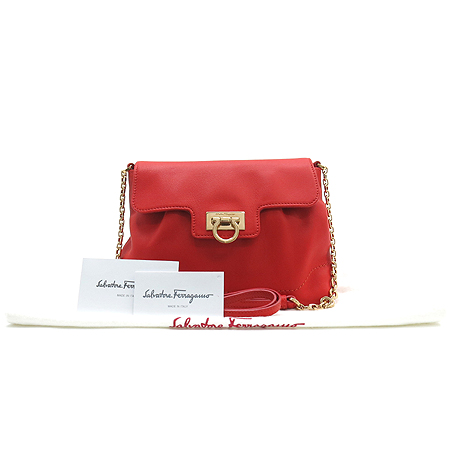 Ferragamo(��󰡸�) 21 D659 ���� ��ġ�� ��� ũ�ν��� �̹���2 - ���̺��� �߰���ǰ