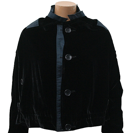 �񾾺���  ����