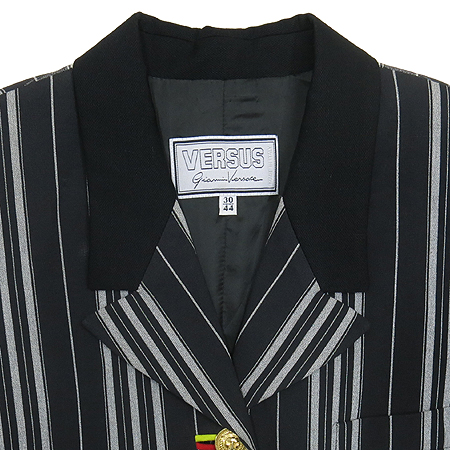 Versace(������ü) �޵λ� ���� ��ư ��Ʈ������ ���� �̹���2 - ���̺��� �߰���ǰ