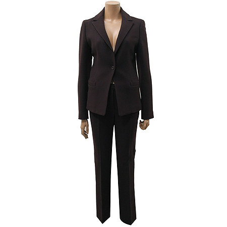 �����  ����