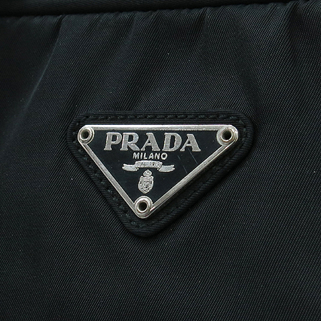 Prada(�����) B8495 TESSUTO SPORT NERO ���� �к긯 �ﰢ�ΰ� ��Ʈ�� �̹���4 - ���̺��� �߰���ǰ