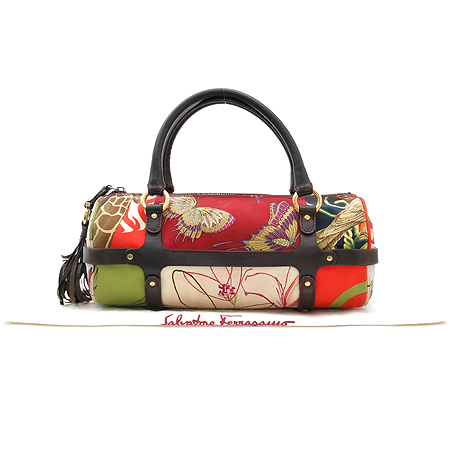 Ferragamo(��󰡸�) 21 6900 �к긯 ���� ��Ʈ�� �̹���2 - ���̺��� �߰���ǰ