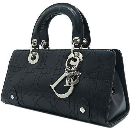 Dior(ũ����î���) ���� ����Ų ��� ��Ʈ�� �̹���3 - ���̺��� �߰���ǰ