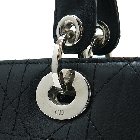 Dior(ũ����î���) ���� ����Ų ��� ��Ʈ�� �̹���4 - ���̺��� �߰���ǰ