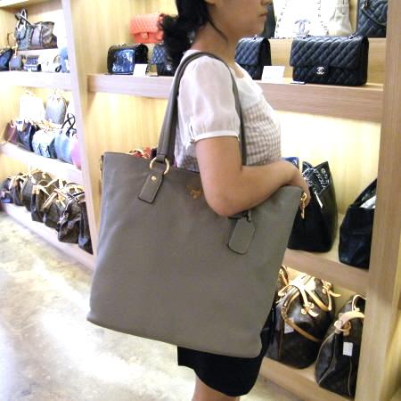 Prada(�����) BR4372 �׷��� VIT.DAINO �۾��� ���� ����ΰ� ���� ���� �� ����� [������û��] �̹���5 - ���̺��� �߰���ǰ