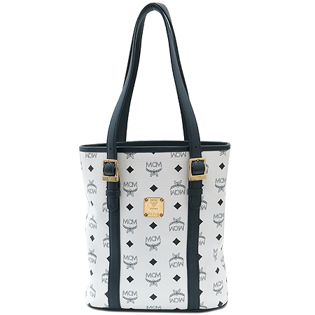 ������  �����