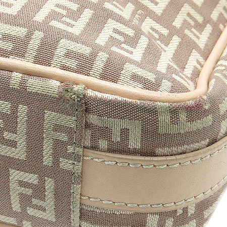 Fendi(���) 8BT117 FF�ΰ� ��ũ �÷� �ڰ��� ũ�ν��� �̹���5 - ���̺��� �߰���ǰ
