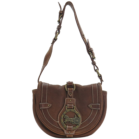 ������  �����