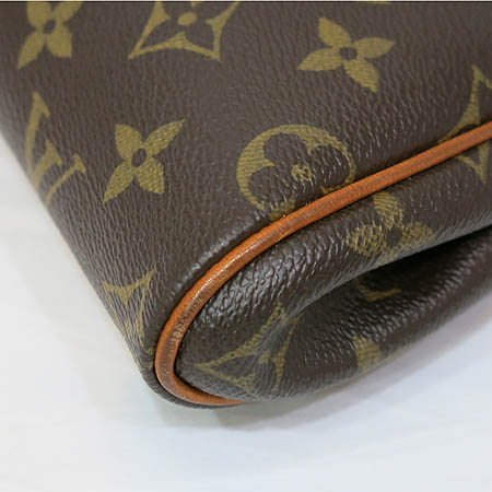 Louis Vuitton(���̺���) M95567 ���׷� ĵ���� ����Ŭ��ġ 2WAY [�ϻ����] �̹���3 - ���̺��� �߰���ǰ