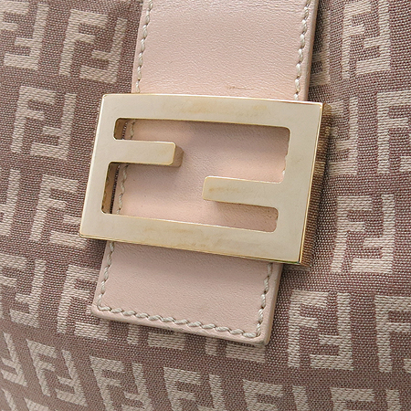 Fendi(���) 8BR003 FF �ΰ� �ڰ��� ���� �ΰ� ��Ŭ ����� �̹���5 - ���̺��� �߰���ǰ