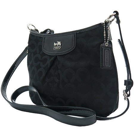 Coach(��ġ) OP ART ���� �к긯 �ֳ��� ȥ�� ����ΰ� ũ�ν��� �̹���3 - ���̺��� �߰���ǰ