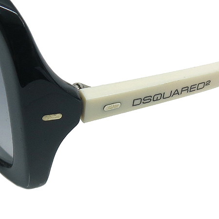 DSQUARED2(�������2) DQ0034 01B ���� �̴ϼ� ���۶� �̹���6 - ���̺��� �߰���ǰ