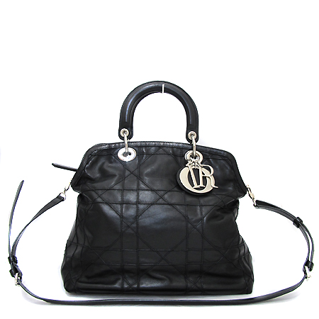 ��� �׶��� 