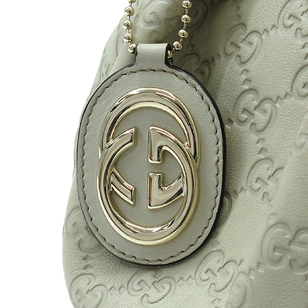 Gucci(����) 211943 ���� ���ͷ�ŷ ��� GG �ΰ� �ø� ���� ��Ű ����� �̹���5 - ���̺��� �߰���ǰ