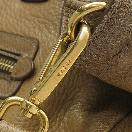 Prada(�����) BN1854 ü���� �罿���� ��ƽ ���� �ΰ� 2WAY �̹���5 - ���̺��� �߰���ǰ