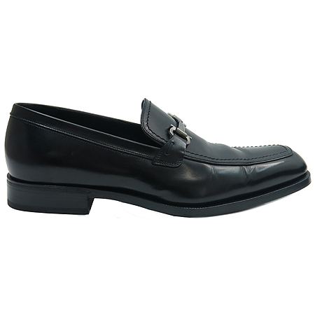 Ferragamo(󰡸) ġ    ̹3 - ̺ ߰ǰ