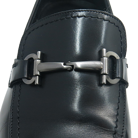 Ferragamo(󰡸) ġ    ̹5 - ̺ ߰ǰ