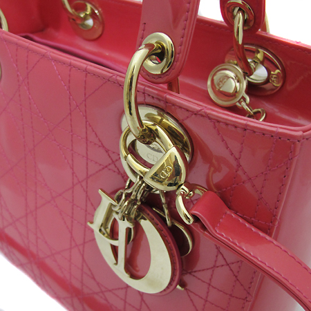Dior(ũ����î���) ���̵� ��� ����ũ ���̴�Ʈ ������Ƽġ ����� ��Ʈ�� + ��Ʈ�� [��õ ������] �̹���3 - ���̺��� �߰���ǰ