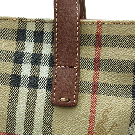 Burberry(������) Ŭ���� üũ PVC �ٰ� ��Ʈ�� �̹���3 - ���̺��� �߰���ǰ