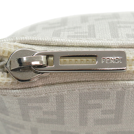 Fendi(���) 7N0038 FF�ΰ� ȭ��Ʈ PVC �Ŀ�ġ �̹���4 - ���̺��� �߰���ǰ