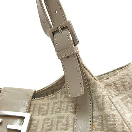 Fendi(���) 8BR091 FF �ΰ� �ڰ��� ��Ż ��� ����� �̹���3 - ���̺��� �߰���ǰ