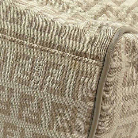 Fendi(���) 8BR091 FF �ΰ� �ڰ��� ��Ż ��� ����� �̹���5 - ���̺��� �߰���ǰ