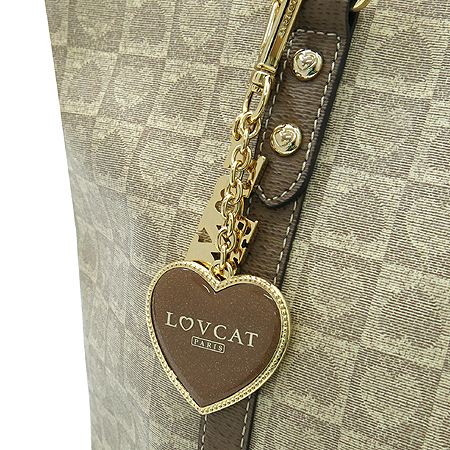 LOVCAT(����Ĺ) ��Ʈ�ΰ� PVC ���� ����� + �Ŀ�ġ + Ű�� �̹���4 - ���̺��� �߰���ǰ