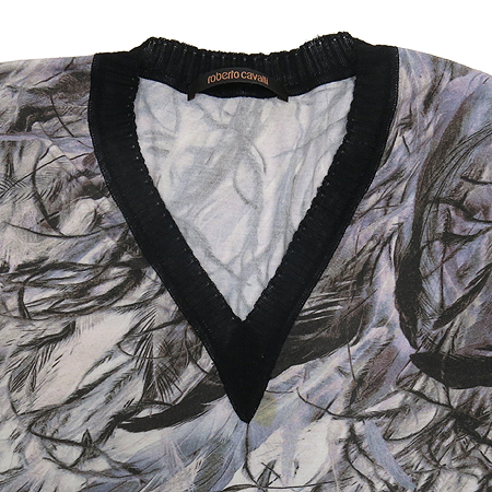 Roberto Cavalli(�κ����� ī�߸�) V�� Ƽ [��������] �̹���2 - ���̺��� �߰���ǰ