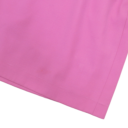 Escada(�������) ��ũ�÷� ��ĿƮ �̹���4 - ���̺��� �߰���ǰ