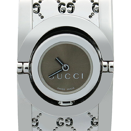 ����  �����ð�