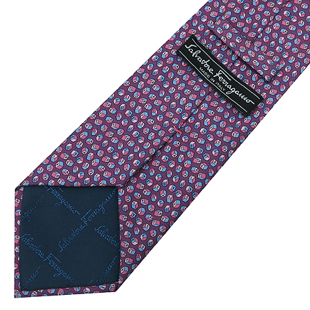 Ferragamo(��󰡸�) 100% ��ũ ��Ÿ�� �̹���3 - ���̺��� �߰���ǰ