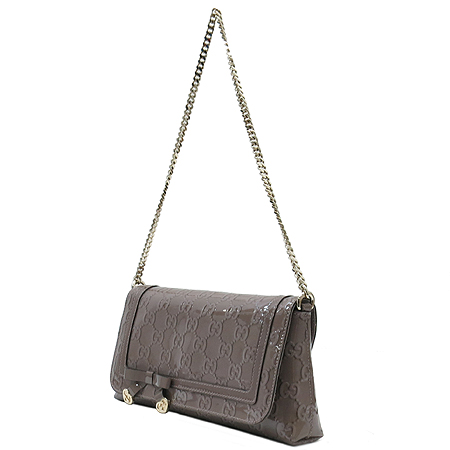 Gucci(����) 257611 GG �ΰ� ���̴�Ʈ ���� Ŭ��ġ �� ü�� ����� �̹���3 - ���̺��� �߰���ǰ