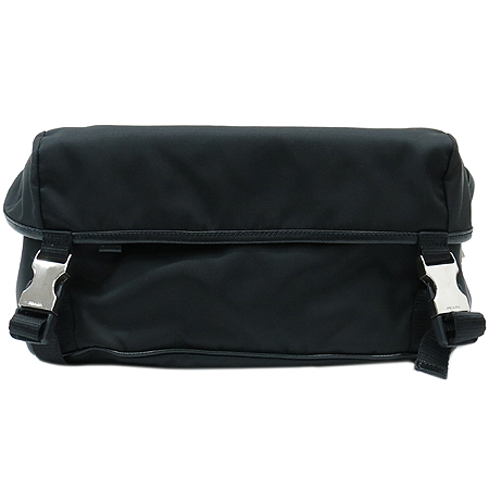 Prada(�����) VA0994 �ﰢ�ΰ� ���� �к긯 ����ũ ũ�ν��� �̹���7 - ���̺��� �߰���ǰ