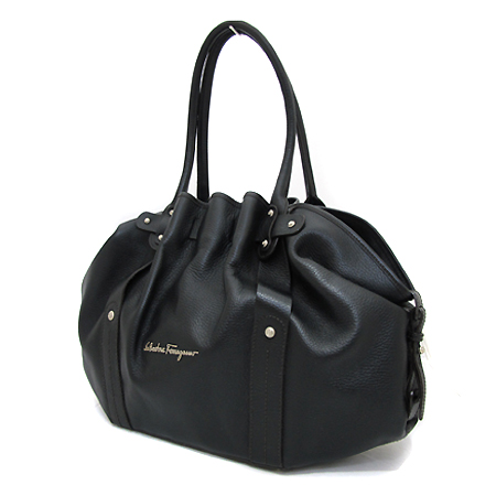 Ferragamo(��󰡸�) 21 A219 CALF(�۾���) ���� ���� ���� �ΰ� ��� ����� + �����Ŀ�ġ [��õ ������] �̹���2 - ���̺��� �߰���ǰ