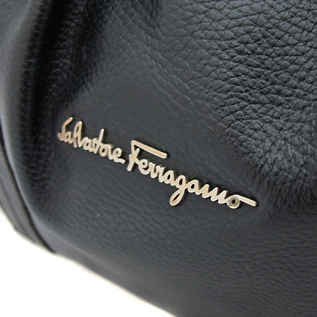 Ferragamo(��󰡸�) 21 A219 CALF(�۾���) ���� ���� ���� �ΰ� ��� ����� + �����Ŀ�ġ [��õ ������] �̹���3 - ���̺��� �߰���ǰ