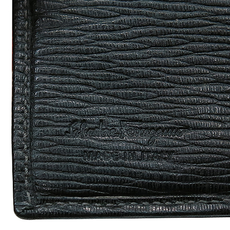 Ferragamo(��󰡸�) 66 8060 �Ӵ�Ŭ�� ������ [��������] �̹���5 - ���̺��� �߰���ǰ