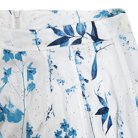 Roberto Cavalli(�κ����� ��߸�) �ö�� ��ĿƮ �̹���2 - ���̺��� �߰���ǰ